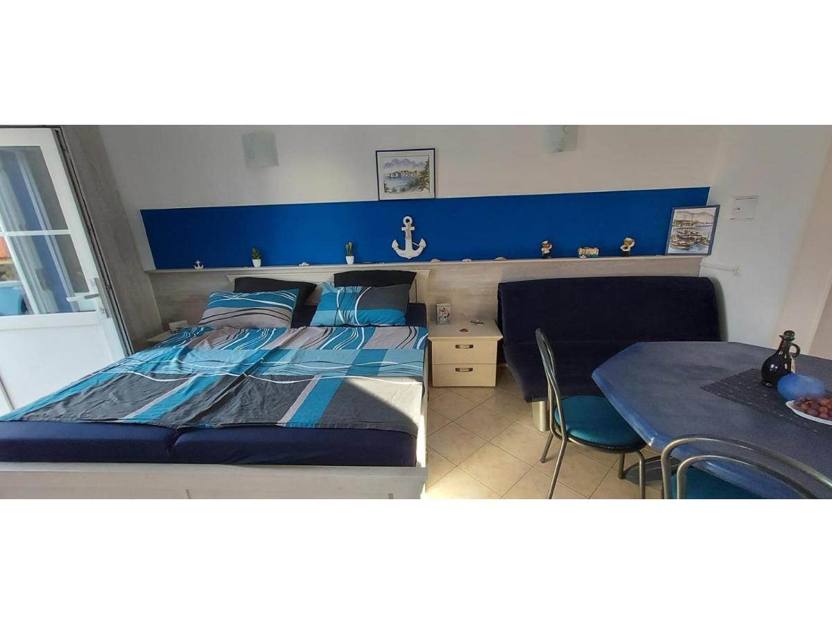 Blue Sea Vir Apartments Extérieur photo