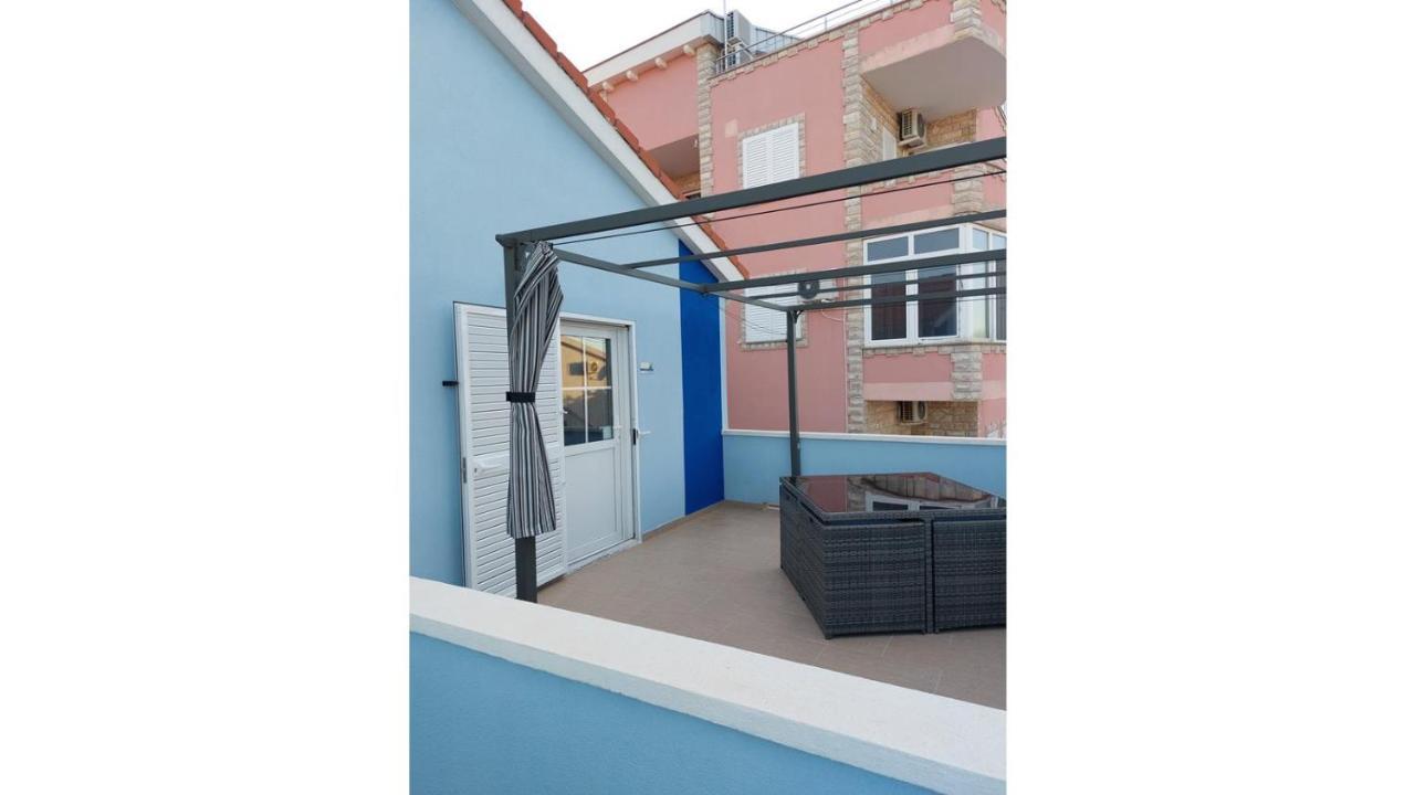 Blue Sea Vir Apartments Extérieur photo